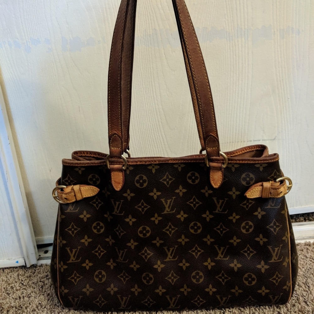 Authentic Louis Vuitton LV Batignolles Shoulder Ba